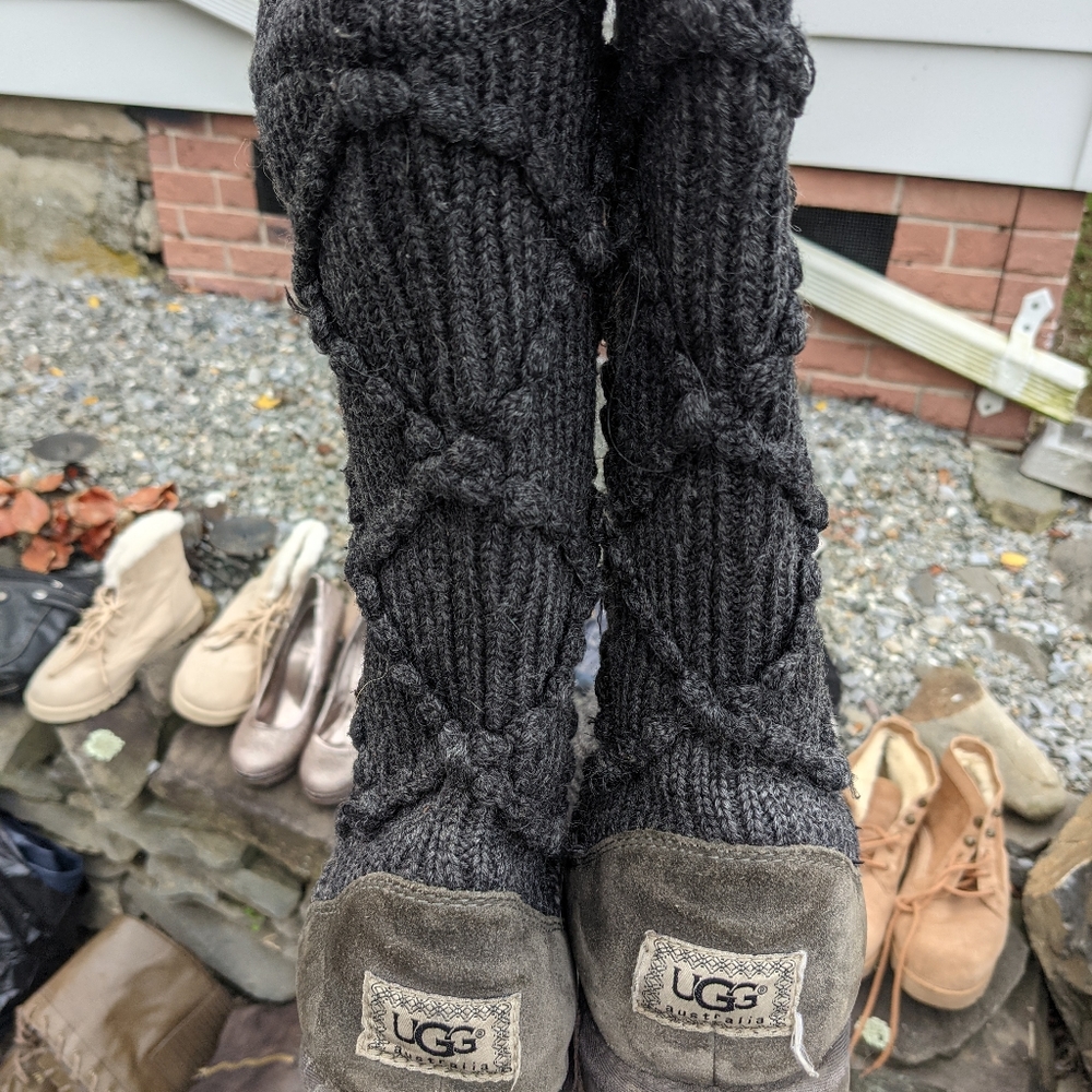 Grey ugg boots
